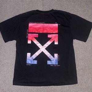 Off-White Black Tee with Red and Blue Gradient Arrows